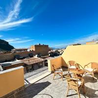 Via Città di Palermo - Attico arredato + terrazzo