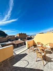 Via Città di Palermo - Attico arredato + terrazzo