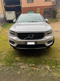 Volvo xc40 ibrida plugin