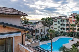 3 LOCALI A TOSCOLANO-MADERNO