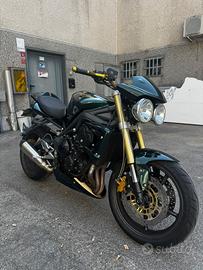 Triumph street triple 675