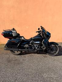 Harley-Davidson 114 Electra Glide Ultra Limited (2