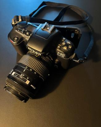 Nikon  F-601 Quartz Date