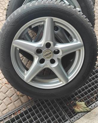 Gomme e cerchi 205/55R16 auto gruppo Volkswagen