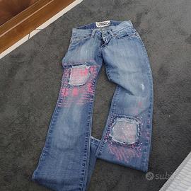 jeans