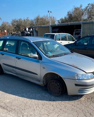 RICAMBI AUTO FIAT STILO SW 2005