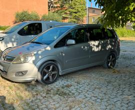 Opel Zafira Turbo Metano 2010