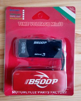 voltmetro batteria moto termometro e orologio 