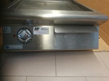 N. 1 fry top elettrico professionale