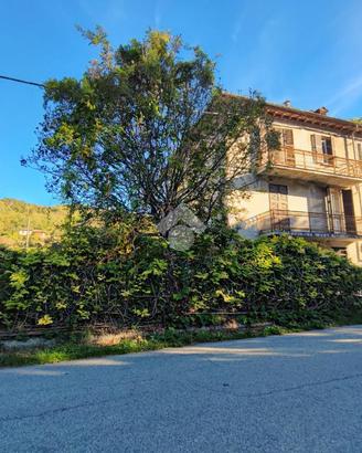 CASA INDIPENDENTE A GARBAGNA