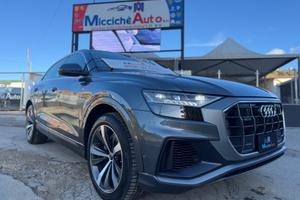AUDI Q8 45 TDI QUATTRO S-LINE FULL IVA ESPOSTA