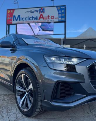AUDI Q8 45 TDI QUATTRO S-LINE FULL IVA ESPOSTA