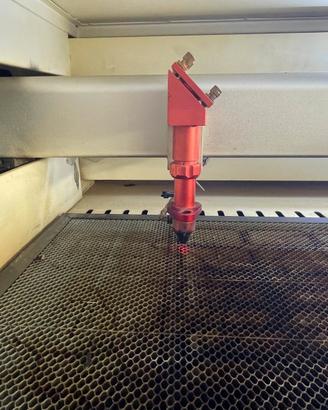 Vendita macchina laser 150w con abbattitore fumi