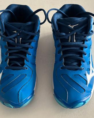 Scarpe n. 38.5 Mizuno - Pallavolo
