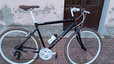 Bicicletta uomo ibrida