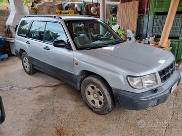 Subaru Forester 2.0 C.R.S