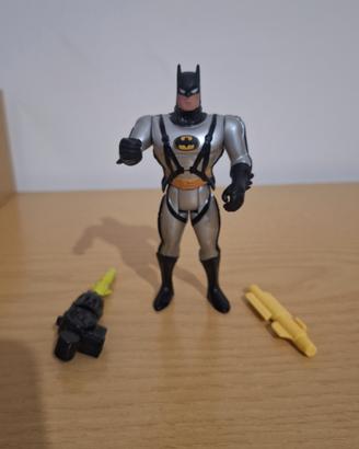 Batman Kenner 1993 con arma + missile extra.
