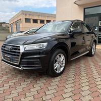 Audi Q5 2.0 40 TDI quattro S tronic Business Sport