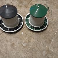 2 mangiatoia galline polli 