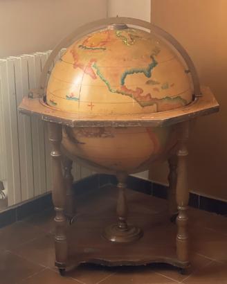 Mappamondo contenitore