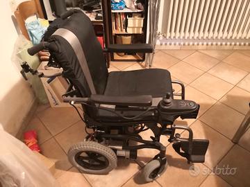 carrozzina Elettrica con Joystick Karma