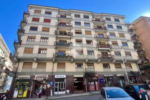 MULTILOCALE A COSENZA