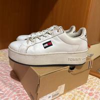 Sneackers Tommy Hilfigher Bianche