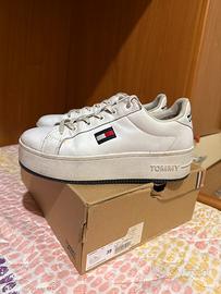 Sneackers Tommy Hilfigher Bianche