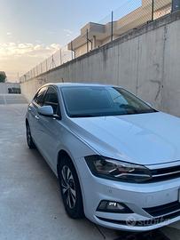 VW Polo 2019 benzina