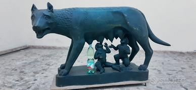 lupa capitolina Roma monumento 