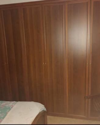 Camera da letto in vero legno