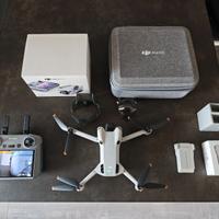 Drone DJI Mini 4 Pro con DJI RC 2