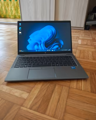 HP ZBook Firefly 14 G8 i7-11° /16GB RAM /256 NVMe