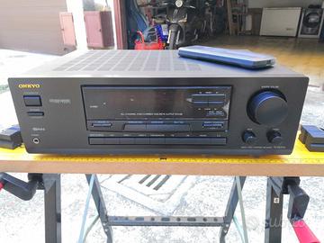 Sintoamplificatore audio-video Onkyo mod. TX-SV373