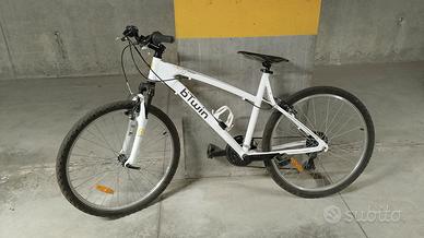Mountain Bike BTWIN
