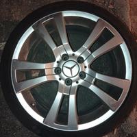 Cerchi in lega Mercedes/BMW da 18 pollici