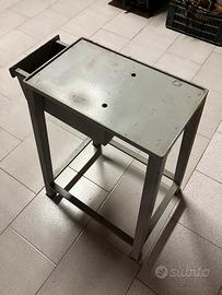 Banco portatrapano a colonna