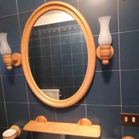 Specchio e accessori bagno