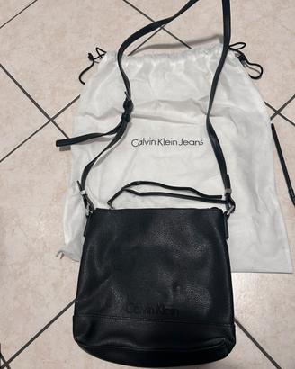 Borsa calvin klein nera
