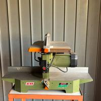 Troncatrice per legno