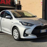 TOYOTA Yaris 1.5 Hybrid 5 porte Business (NESSUN