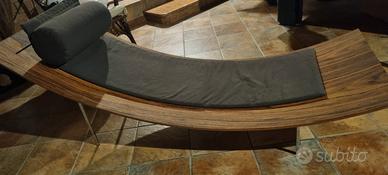 chaise longue