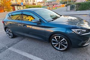 SEAT LEON FR 2.0 TDI DSG