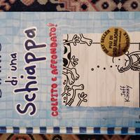 Diario di una schiappa di  Jeff Kinney .
altri