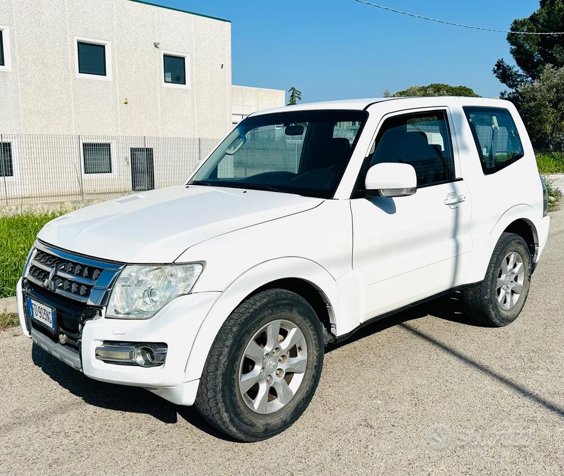 MITSUBISHI Pajero (2006-2009)