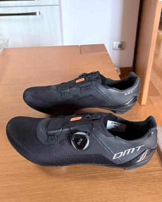 Scarpe DMT
