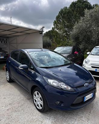 Ford Fiesta 1.4 TDCi 68CV 5 porte Titanium