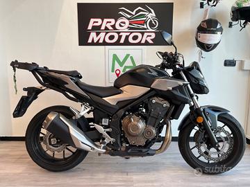 Honda CB 500 F tagliandata e display aggiuntivo