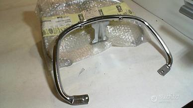 MANIGLIA SELLA CROMATA VESPA LX LXV S PIAGGIO 6235