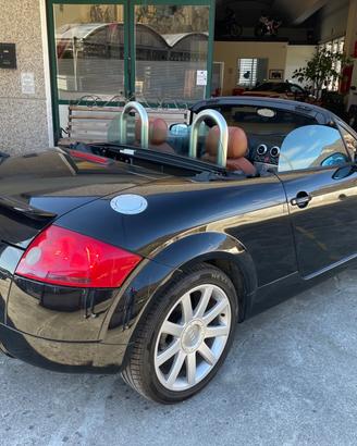 Audi TT Roadster 1.8 T cabrio